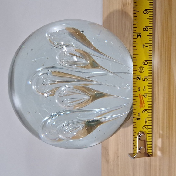 #AAM Handblown clear glass paper weight - Picture 5 of 7